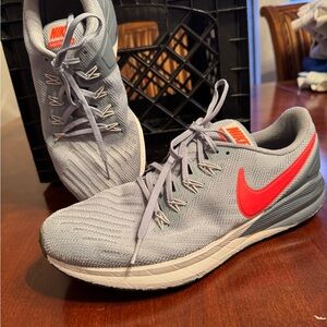 Nike Air Zoom 22 Running Shoes